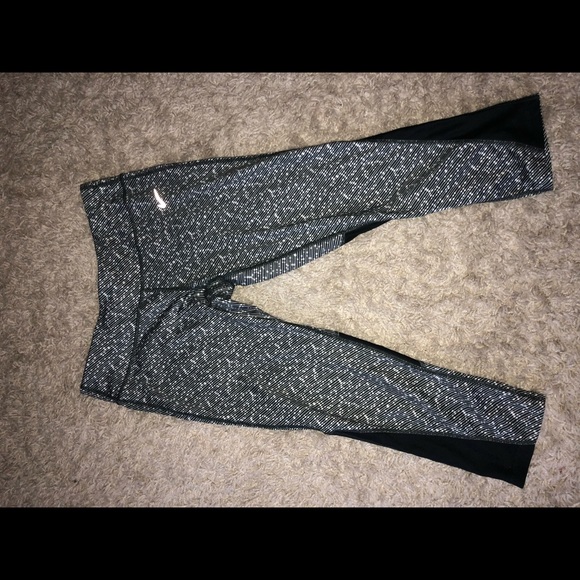Nike Leggings - Picture 1 of 1